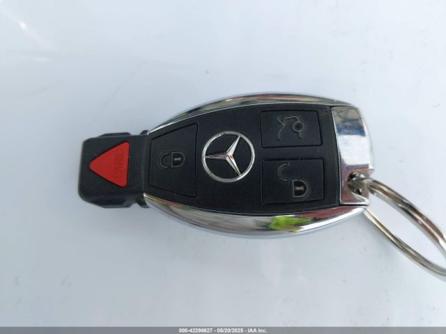 Mercedes-Benz S-Class Image 11