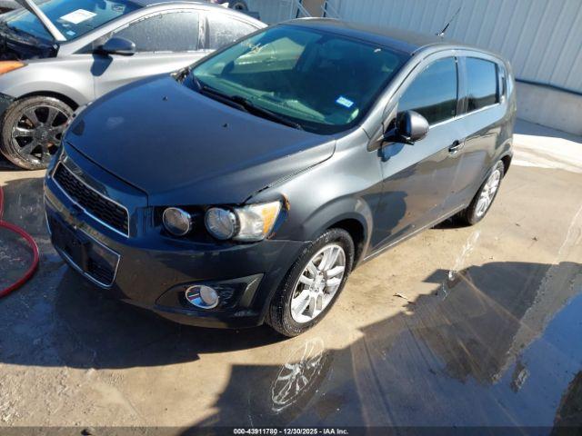 Chevrolet Sonic Lt Auto Image 2