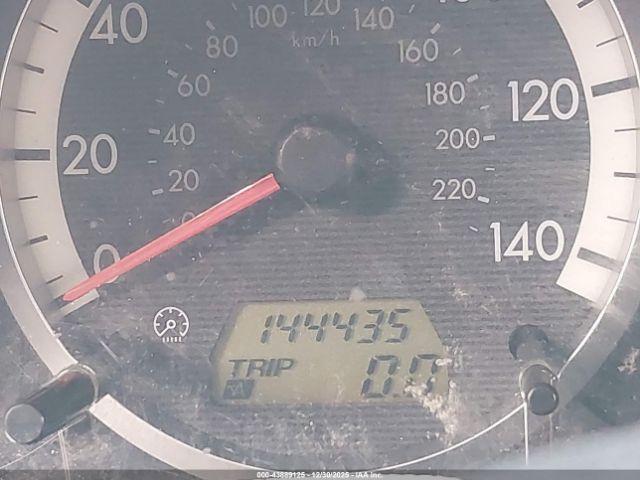 Mazda Mazda5 Sport Image 3