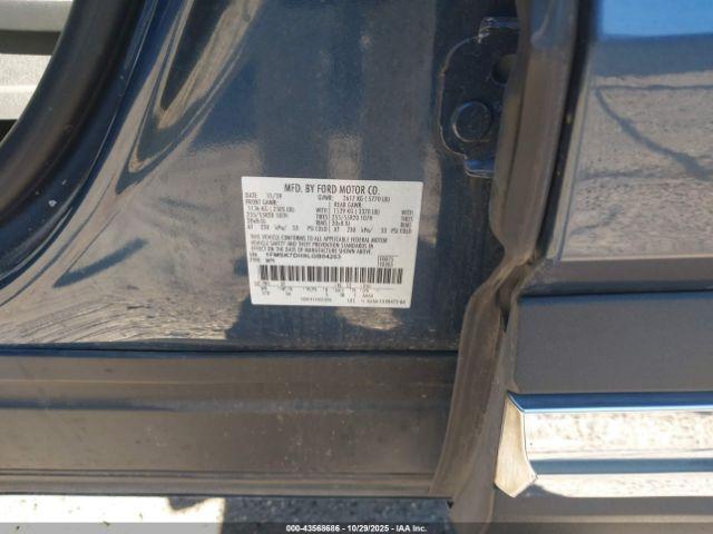 Ford Explorer Xlt Image 10