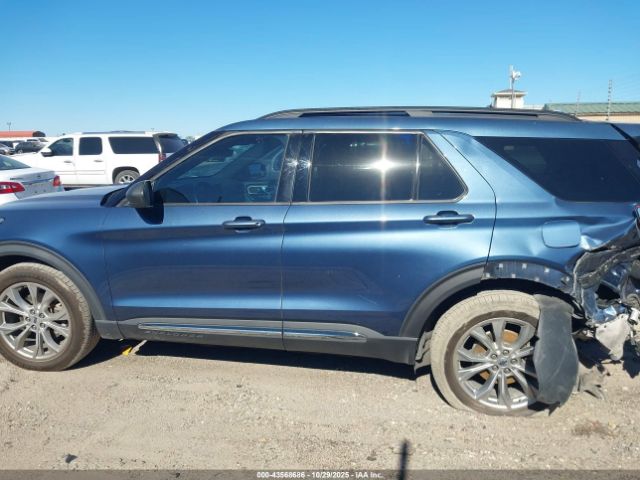 Ford Explorer Xlt Image 16