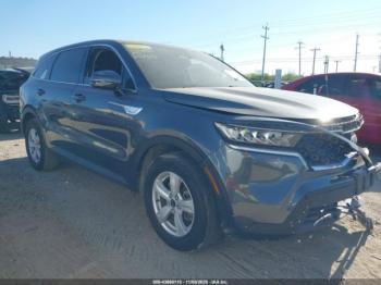  Salvage Kia Sorento