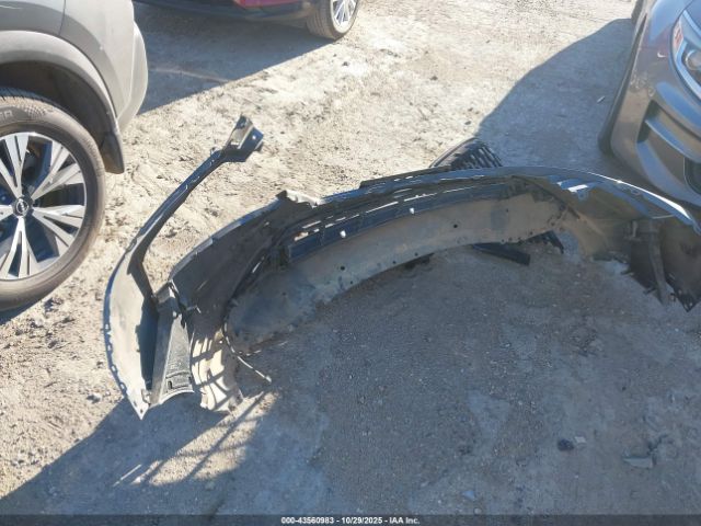 Nissan Rogue Sv Fwd Image 2