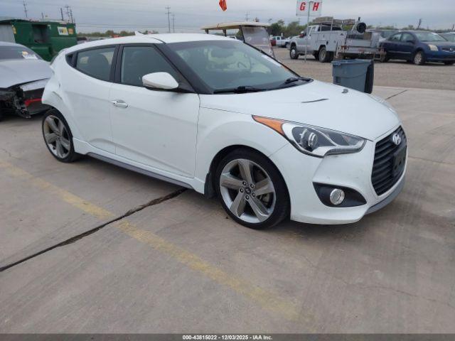  Salvage Hyundai VELOSTER
