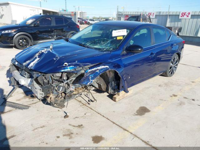 Nissan Altima Sr Fwd Image 16