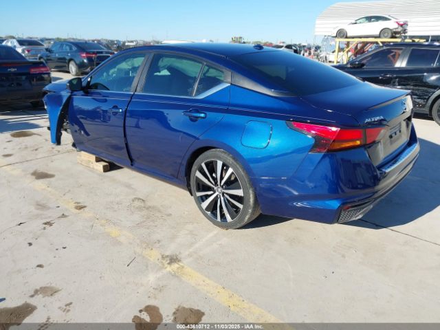 Nissan Altima Sr Fwd Image 4