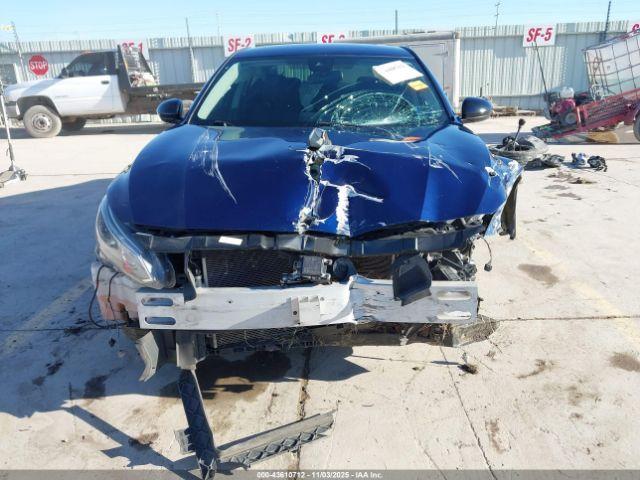 Nissan Altima Sr Fwd Image 8