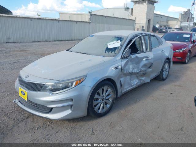 Kia Optima Lx Image 11