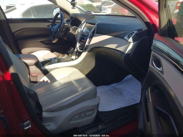 Cadillac SRX Luxury Collection Image 8