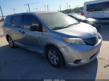  Salvage Toyota Sienna