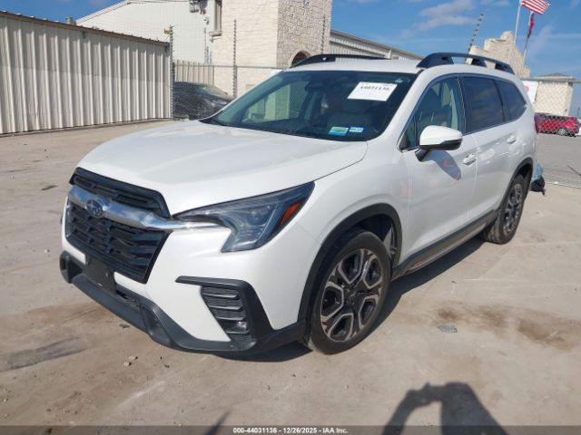 Subaru Ascent Limited 7-passenger Image 2