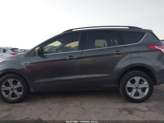 Ford Escape Se Image 4