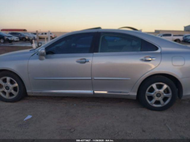 Lexus Es Image 16
