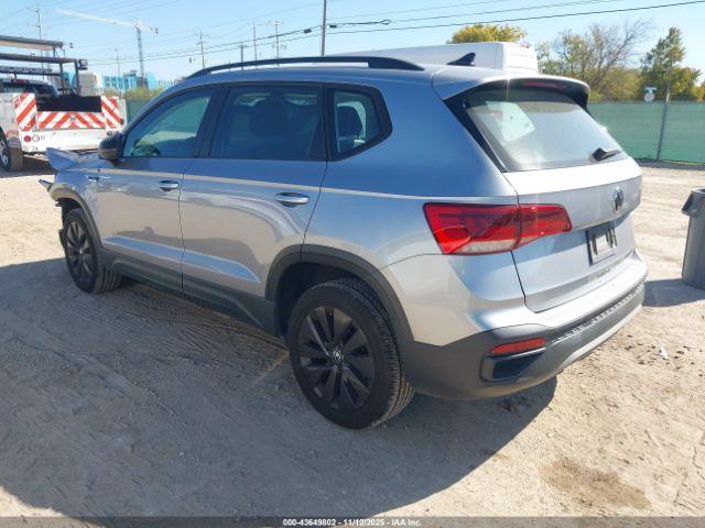 Volkswagen Taos 1.5t S Image 3