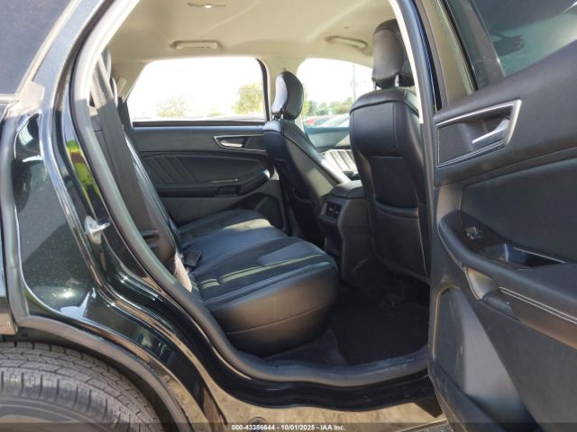 Ford Edge Sport Image 10