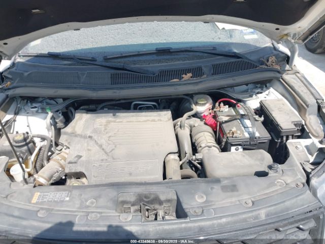 Ford Explorer Sport Image 16