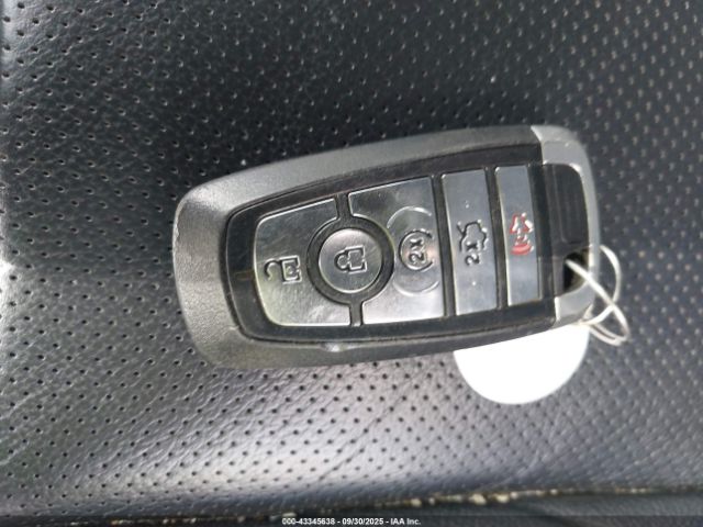 Ford Explorer Sport Image 7