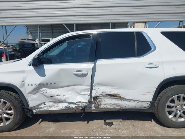 Chevrolet Traverse Ls Image 15