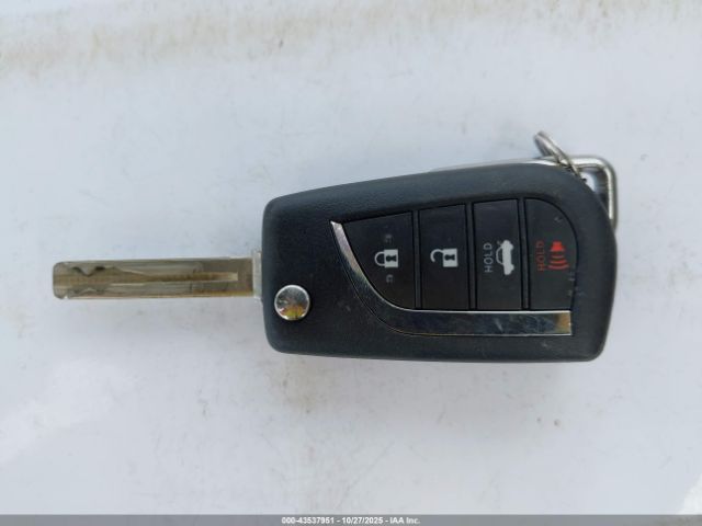 Toyota Corolla Se Image 7