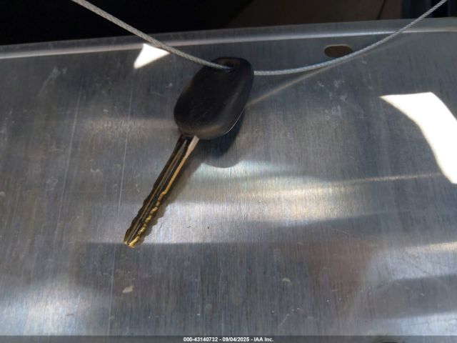 Toyota Corolla L Image 3