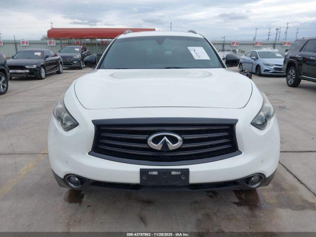 INFINITI Qx Image 17