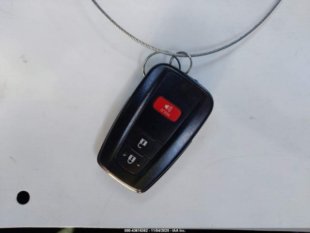 Toyota RAV4 Xle Image 18