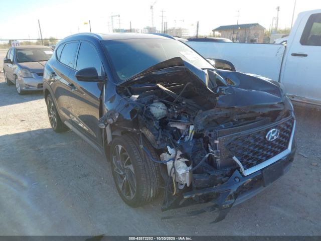 Hyundai TUCSON Sport Image 1