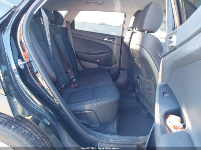 Hyundai TUCSON Sport Image 9