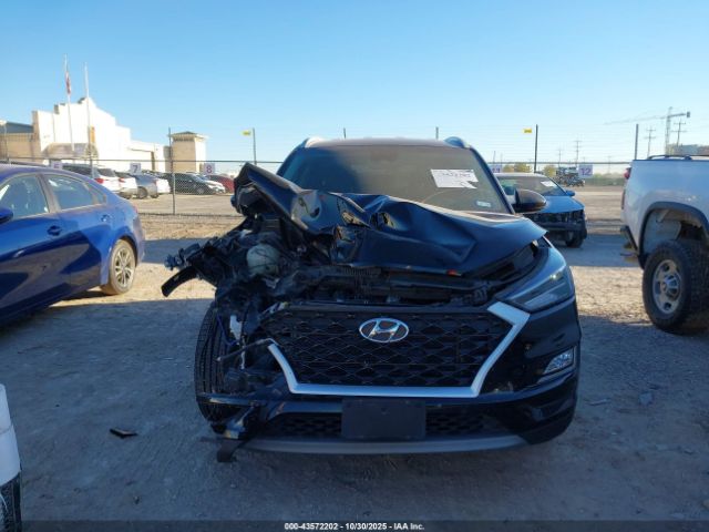 Hyundai TUCSON Sport Image 13