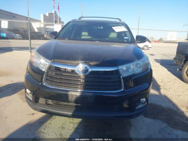 Toyota Highlander Limited Image 8