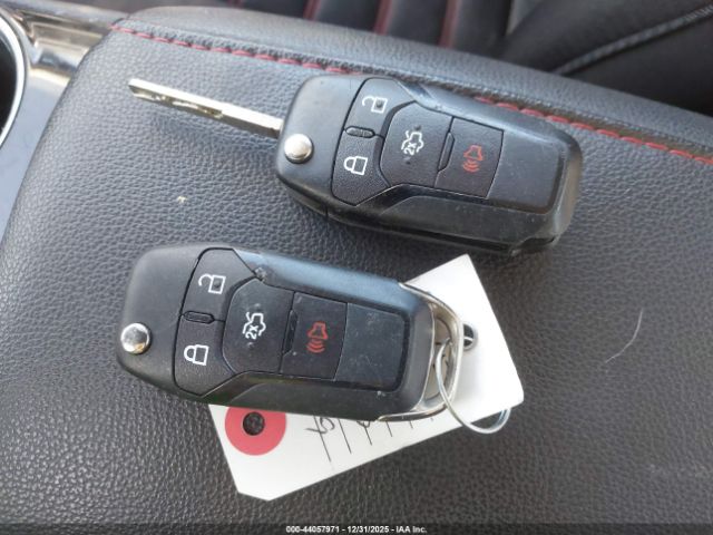 Ford Fusion Se Image 11