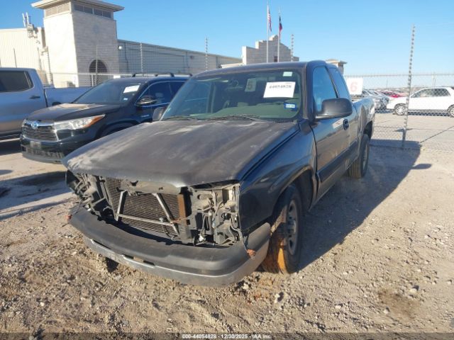 Chevrolet Silverado 1500 Ls Image 2