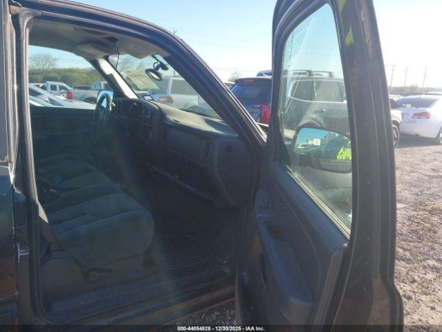 Chevrolet Silverado 1500 Ls Image 5