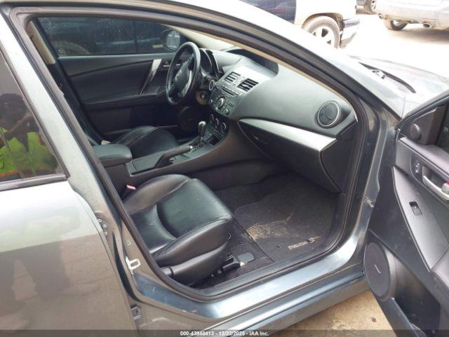 Mazda Mazda3 S Grand Touring Image 6