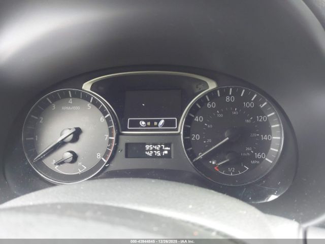 Nissan Altima 2.5 S Image 10