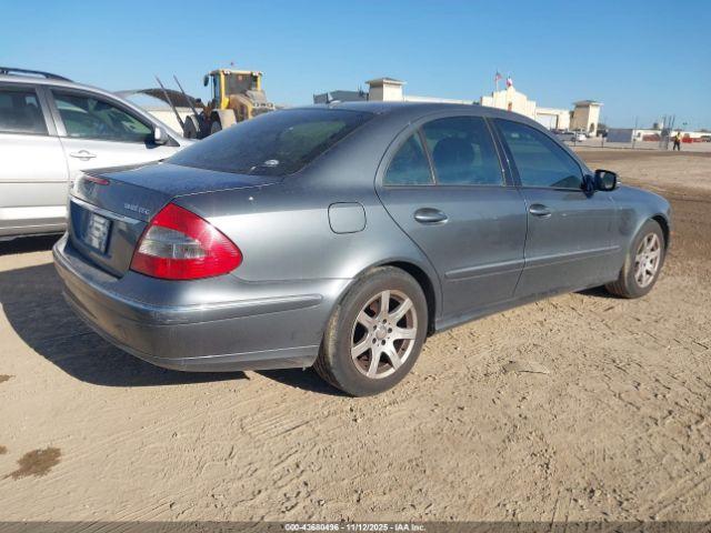 Mercedes-Benz E-Class Image 14