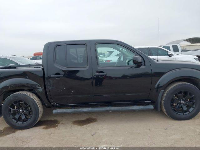 Nissan Frontier Sv Image 15