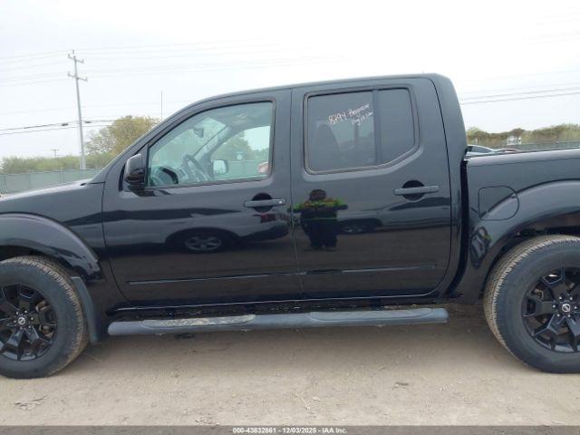 Nissan Frontier Sv Image 10