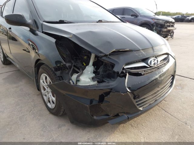 Hyundai ACCENT Gs Image 17