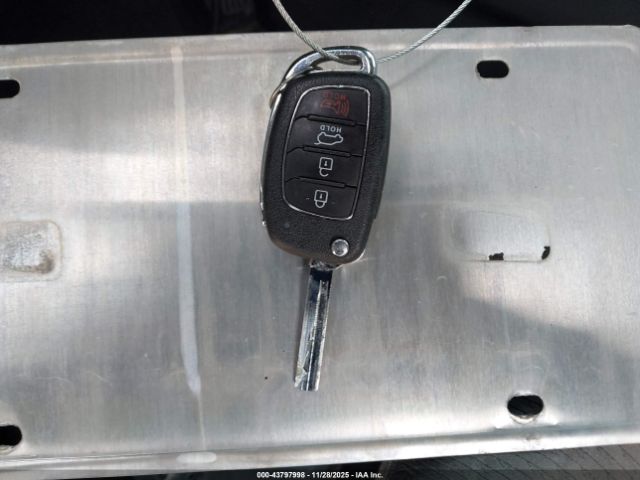 Hyundai SANTA FE 2.4l Image 4