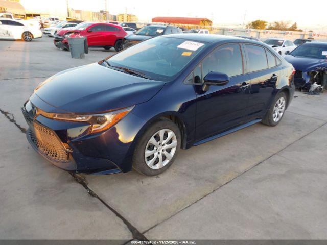 Toyota Corolla Le Image 4