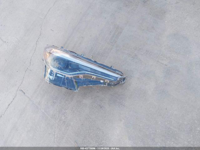 Toyota Corolla Xse Image 7