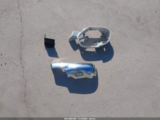 Cadillac Escalade Premium Image 16