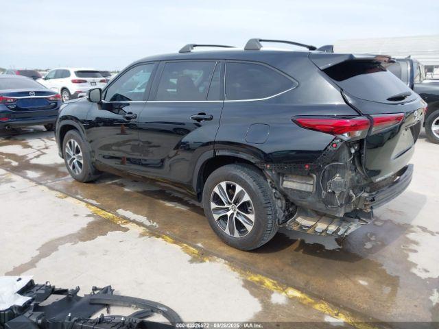 Toyota Highlander Xle Image 3