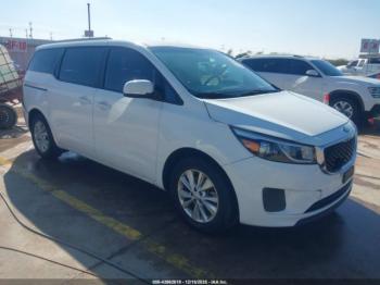  Salvage Kia Sedona