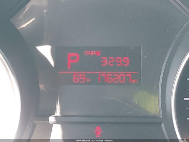 Kia Sedona Lx Image 14