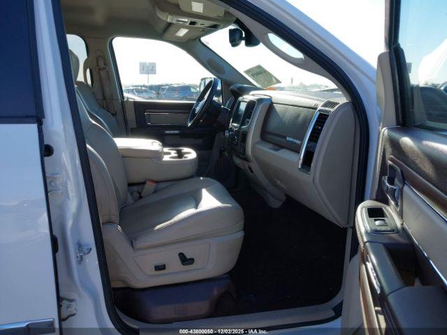 Ram 1500 Laramie Image 12