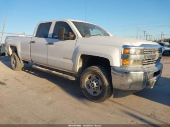  Salvage Chevrolet Silverado 2500
