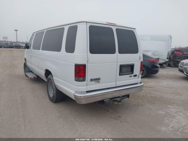 Ford E-350 Xl Image 13