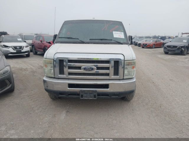 Ford E-350 Xl Image 7